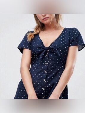 Abercrombie and fitch navy polka dot dress size medium
